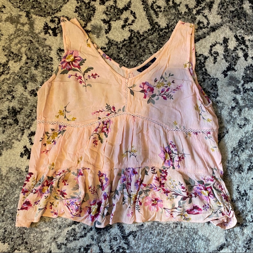 4/25$ Blue Rain Floral Pink Flowy Tank Top Fall